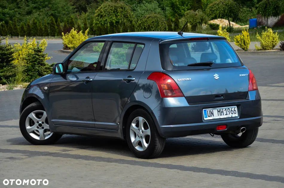 Suzuki Swift 1.3 Comfort - 23