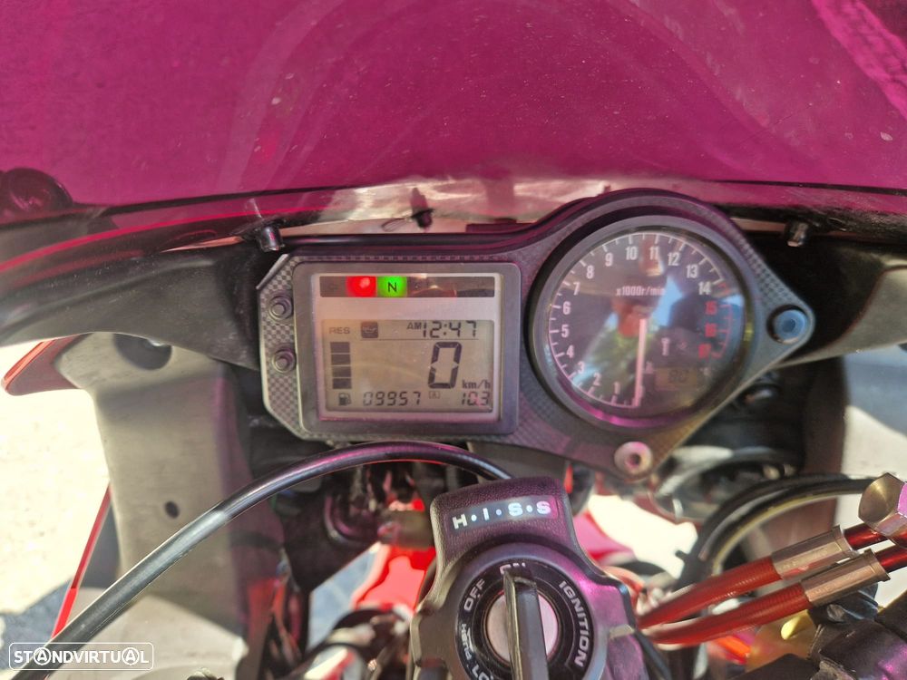 Honda CBR 600  Possível Financiamento - 14