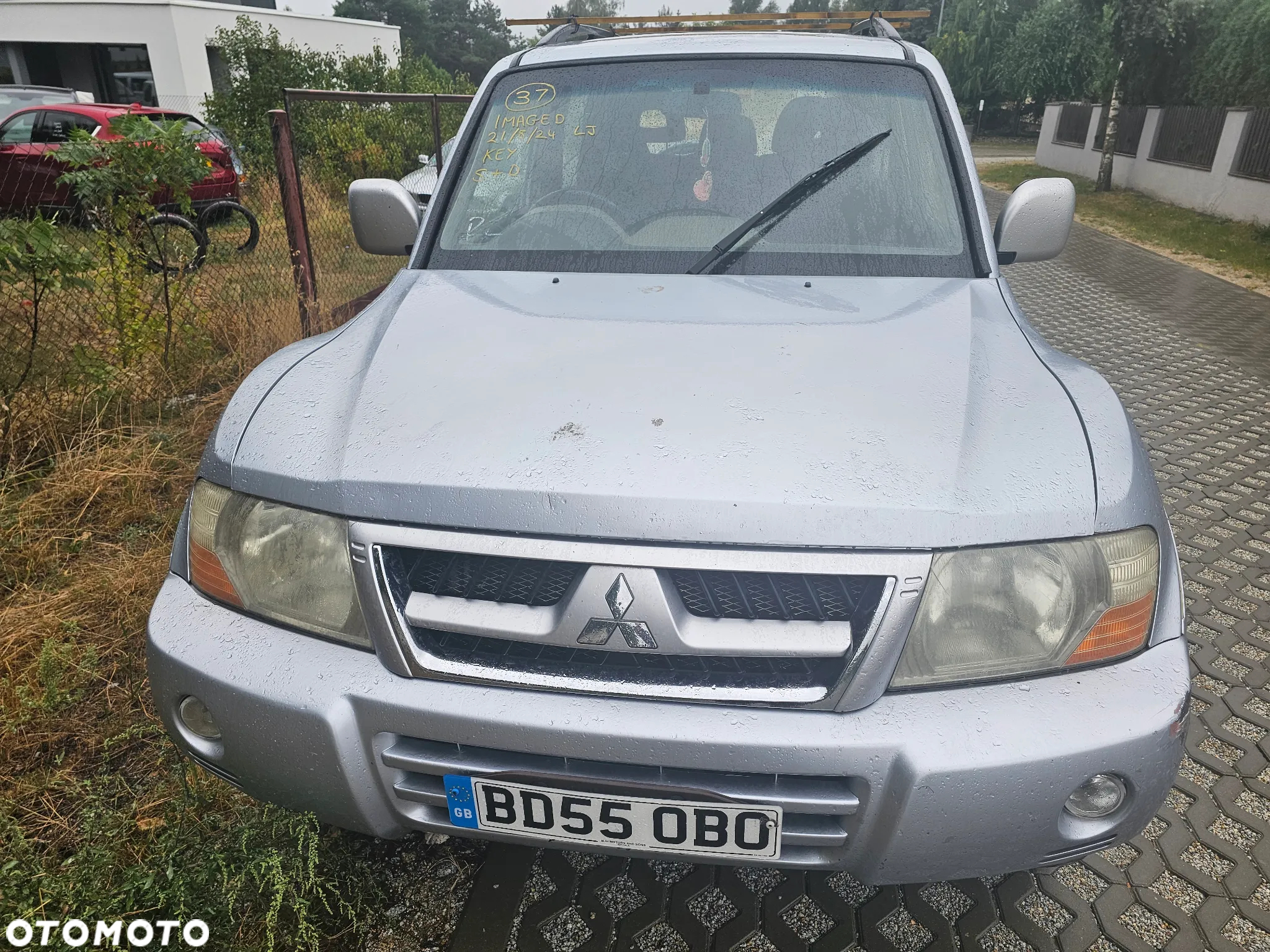 Mitsubishi Pajero - 21