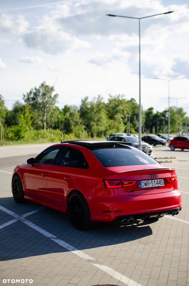 Audi S3 S tronic - 22