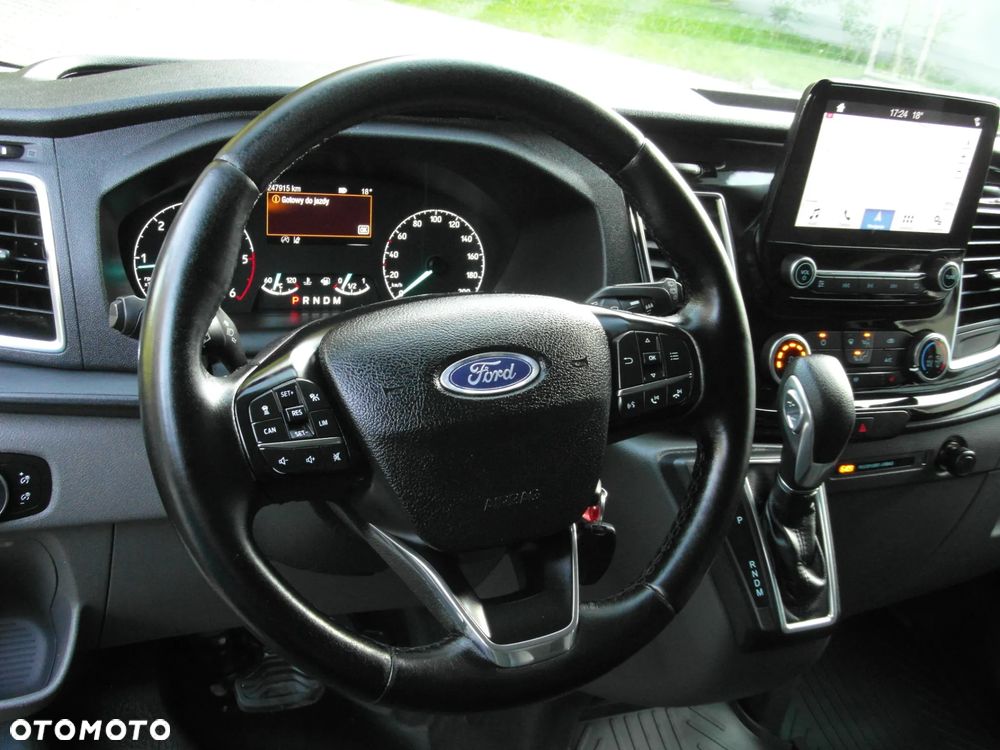Ford TRANSIT CUSTOM SPORT - 24