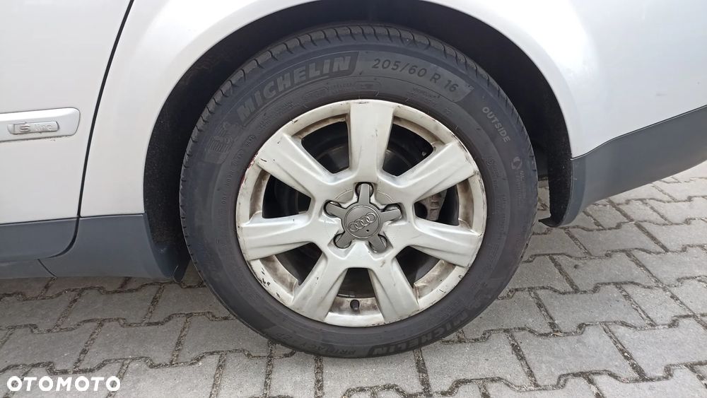 Audi A4 2002 photo 5