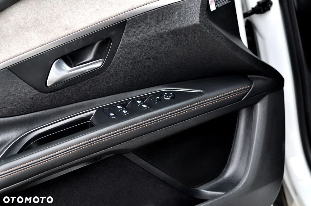 Peugeot 5008 BlueHDI 180 EAT8 GT Pack - 15