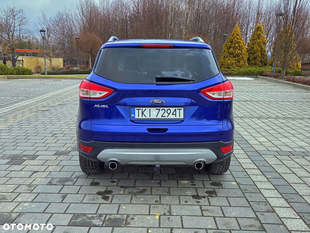 Ford Kuga 2.0 TDCi 2x4 Titanium - 8