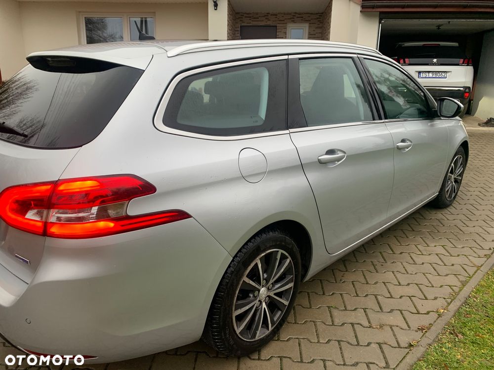 Peugeot 308 BlueHDi 150 Automatik Stop & Start Allure - 5