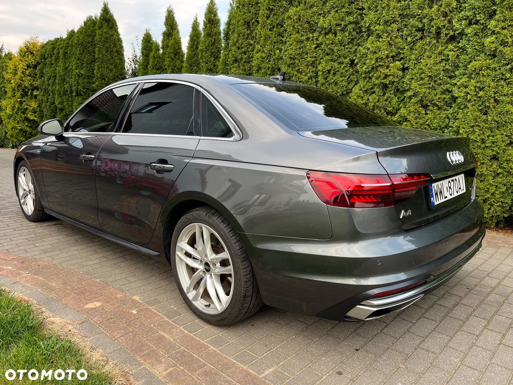 Audi A4 2022 photo 3