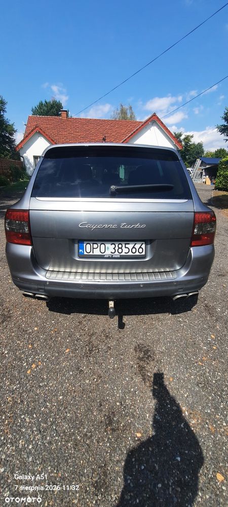 Porsche Cayenne - 4