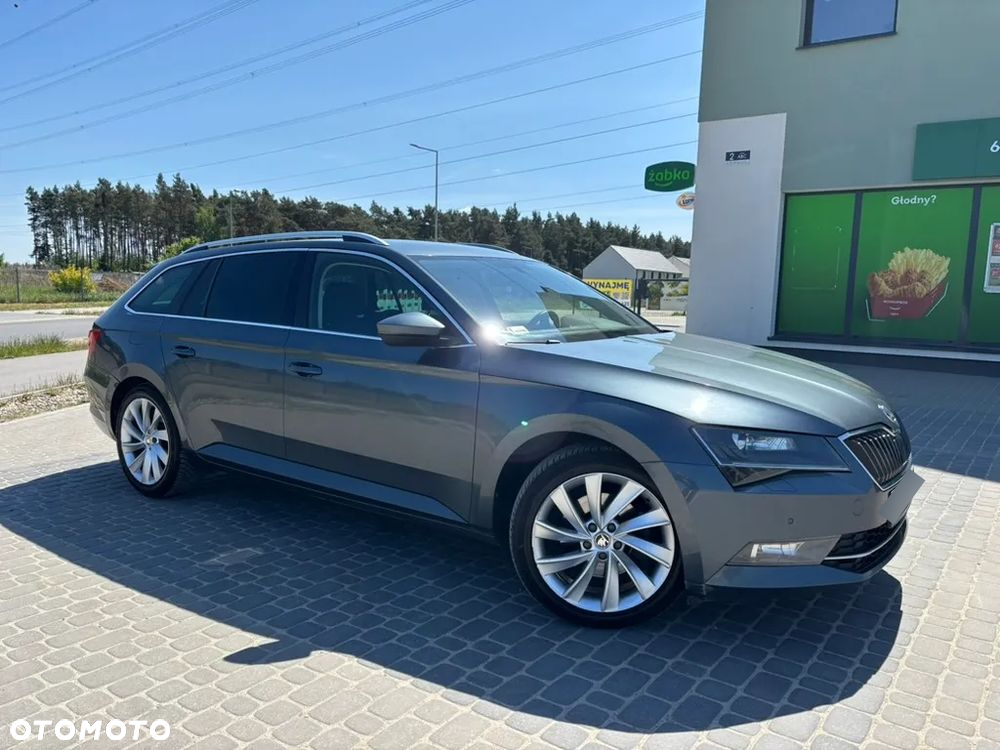 Skoda Superb 2.0 TDI Ambition - 2