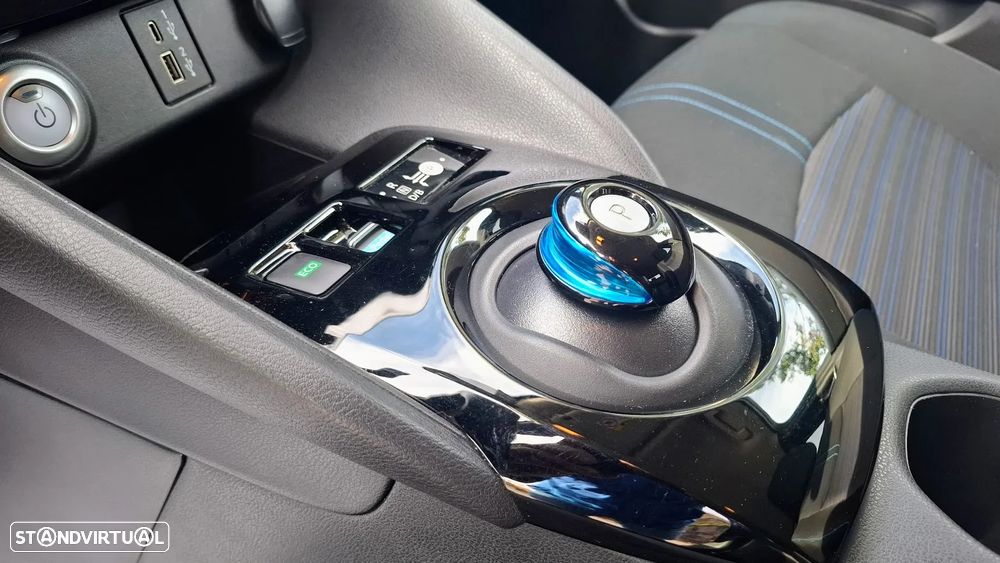 Nissan Leaf N-Connecta - 7