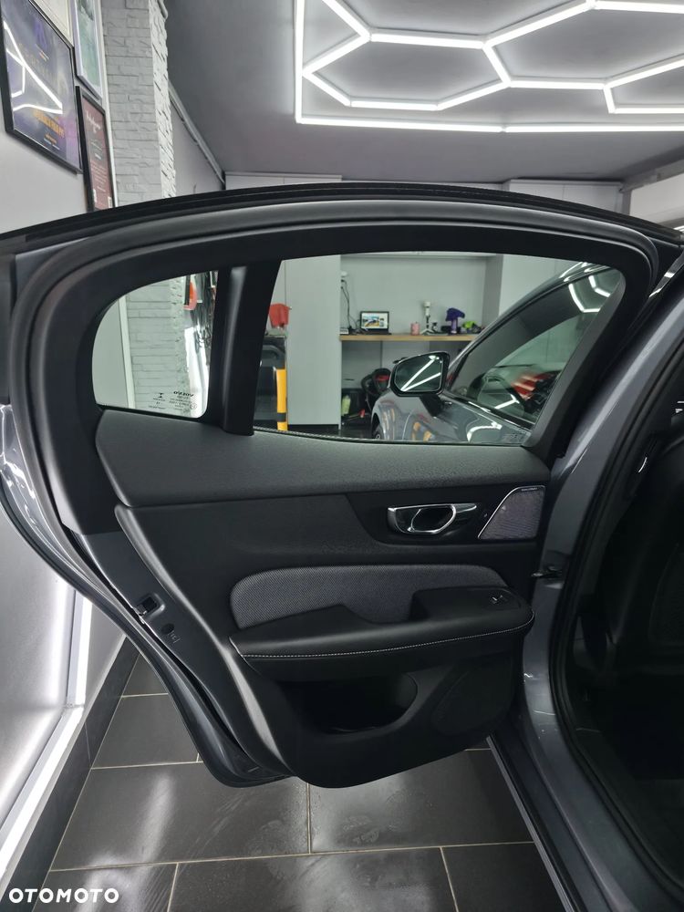 Volvo S60 - 11