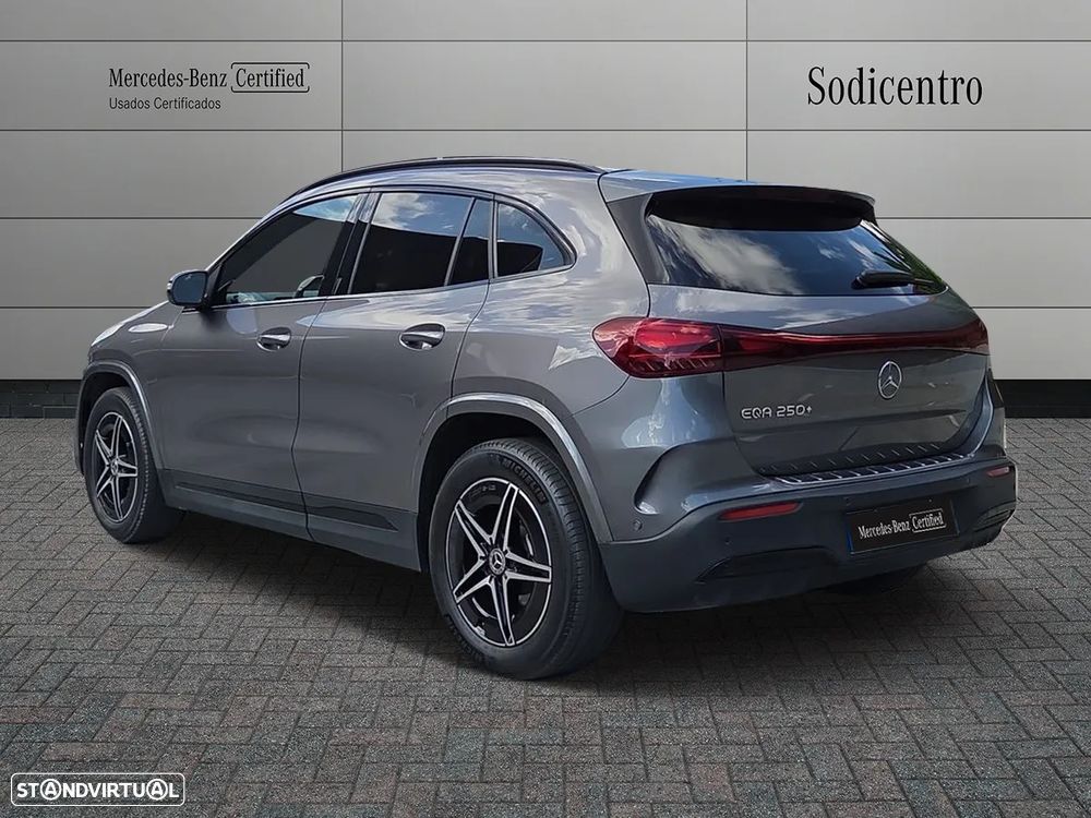 Mercedes-Benz EQA 250+ AMG Line - 3