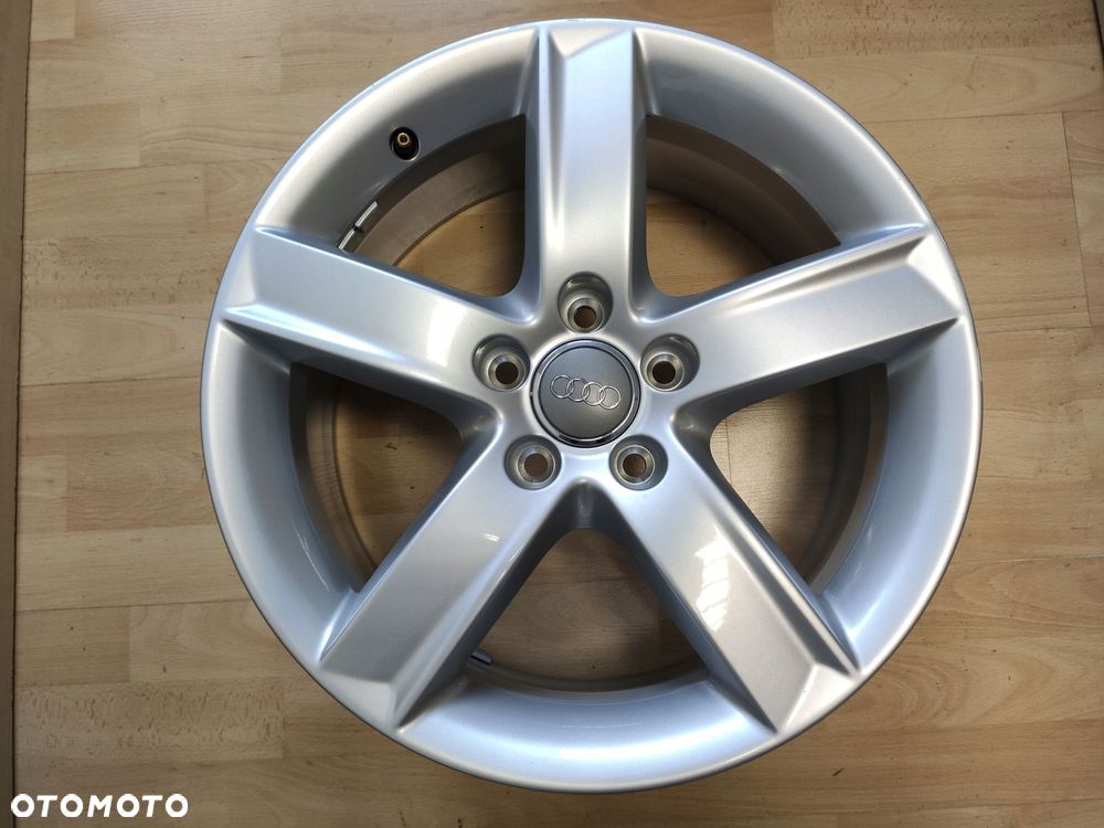 audi q5 felga alu 17 cali 8r0071497a et37 - 1