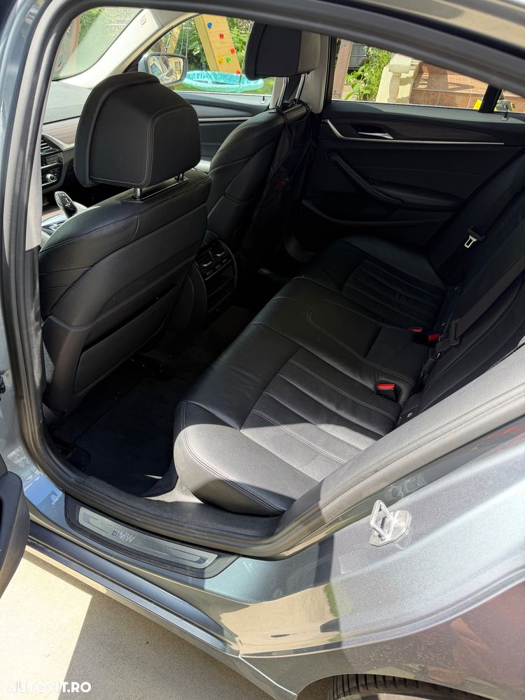 BMW Seria 5 520d xDrive Aut. - 6