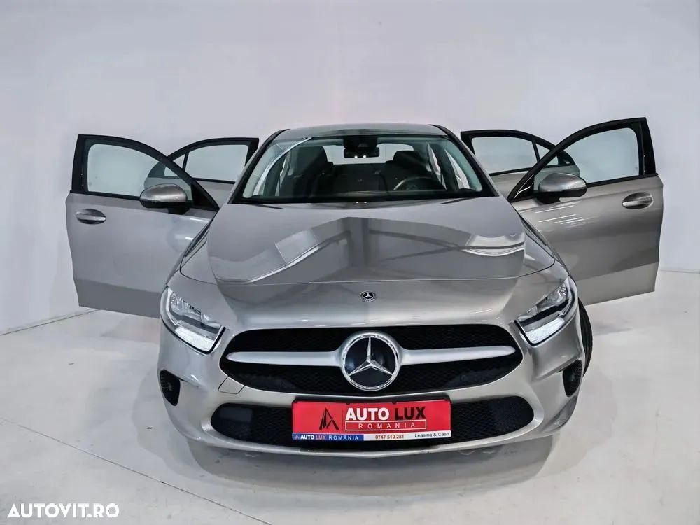 Mercedes-Benz A 180 d Sedan Aut. - 14
