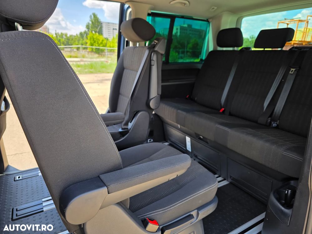 Volkswagen Multivan - 14