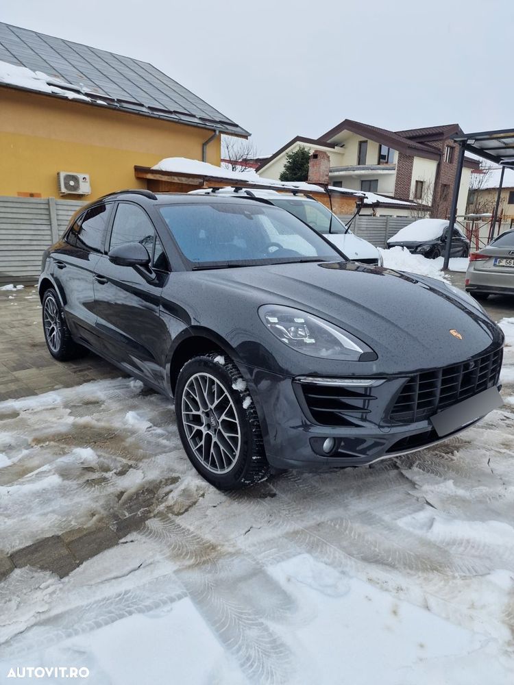 Porsche Macan - 3
