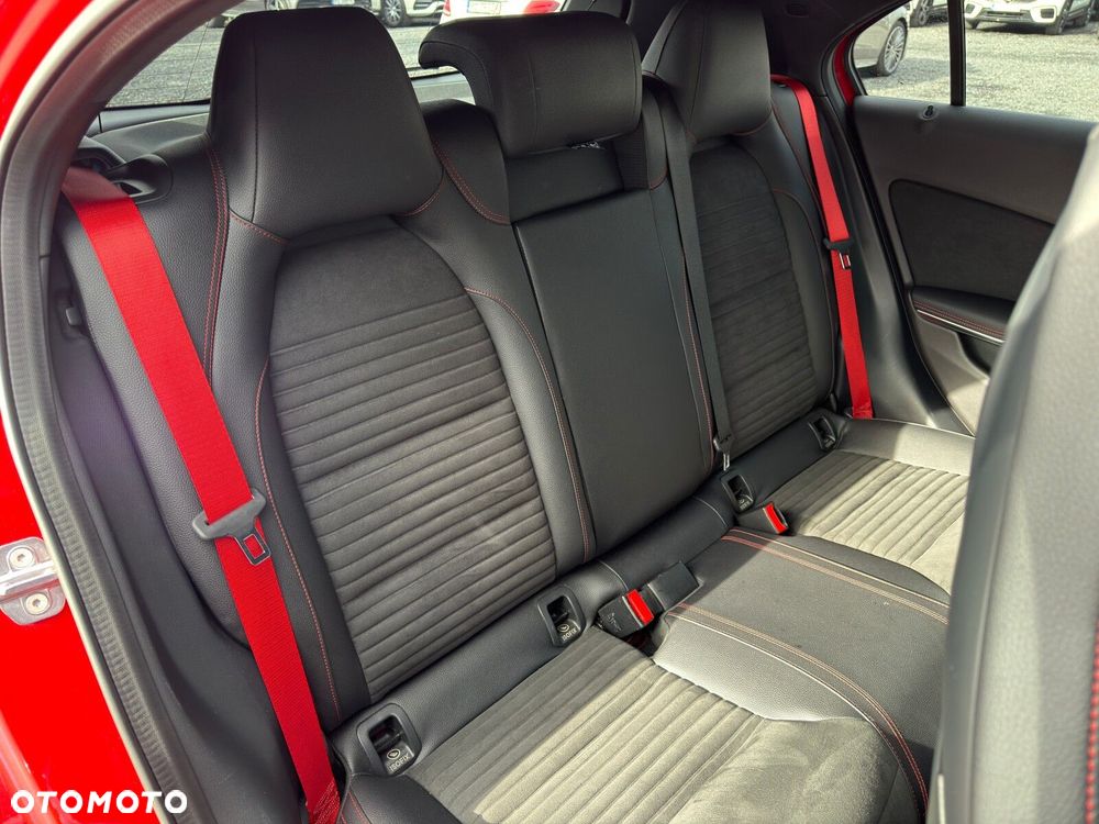 Mercedes-Benz Klasa A AMG 45 4-Matic - 29