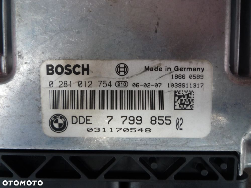BMW E61 2.0D STEROWNIK SILNIKA DDE7799855 0281012754 - 3
