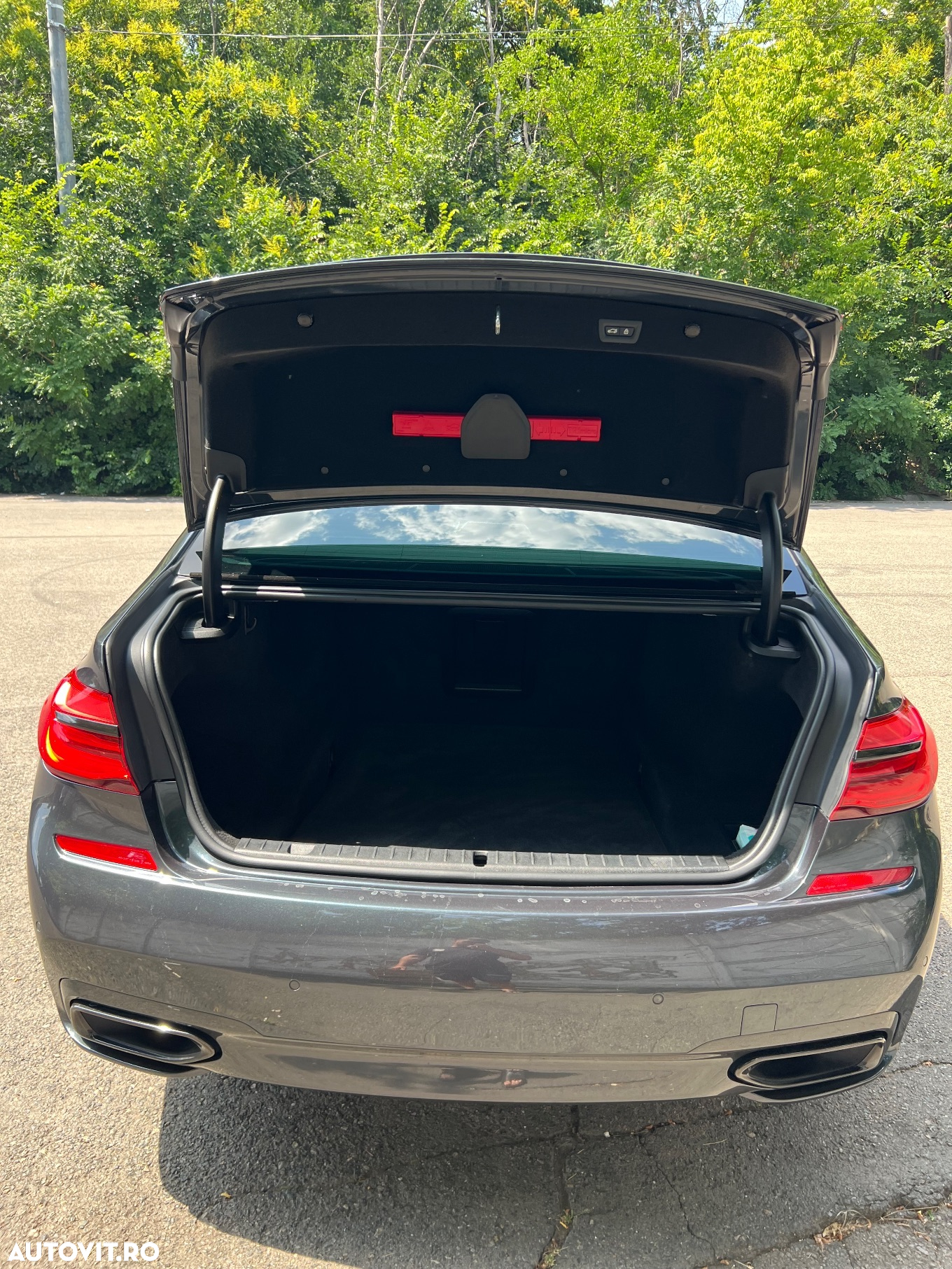 BMW Seria 7 740d xDrive - 17