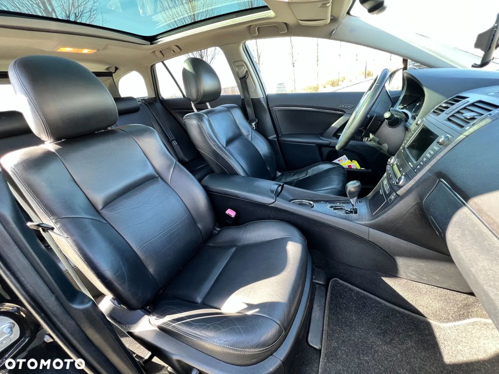 Toyota Avensis 2.2 D-CAT Prestige - 9