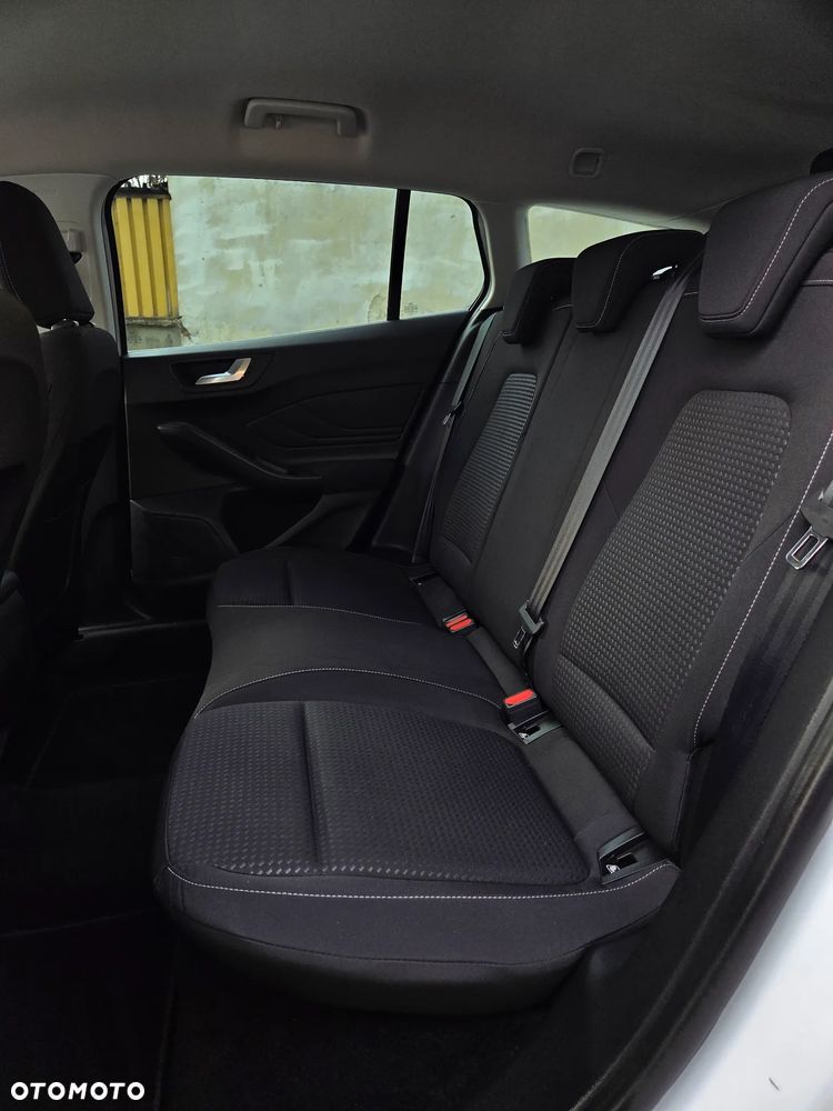 Ford Focus 1.5 EcoBlue Titanium Business - 20