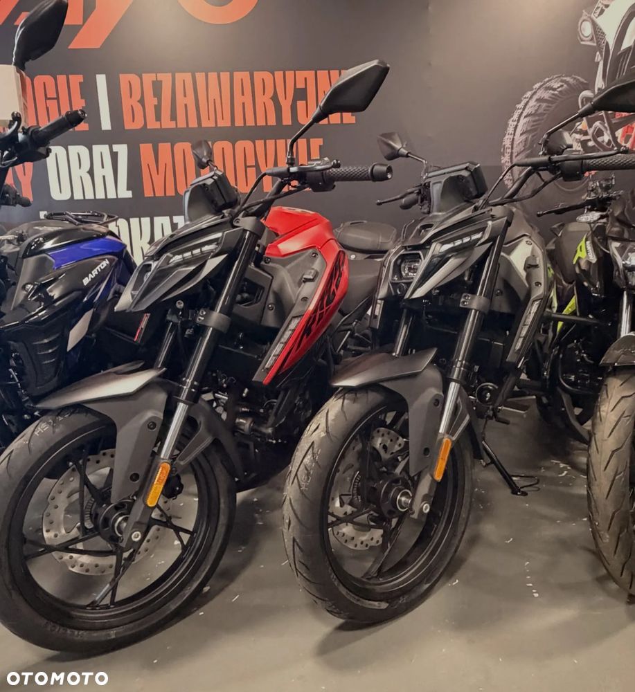 VOGE R125S - 2