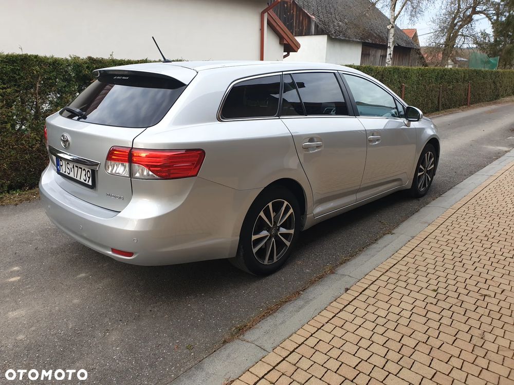 Toyota Avensis - 3