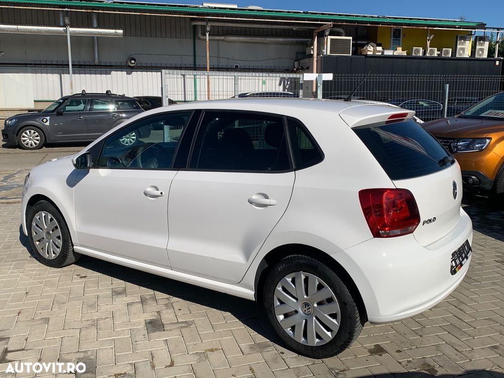 Volkswagen Polo - 8