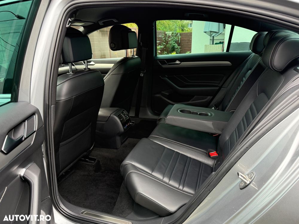 Volkswagen Passat 2.0 TDI DSG 4Mot Highline - 4