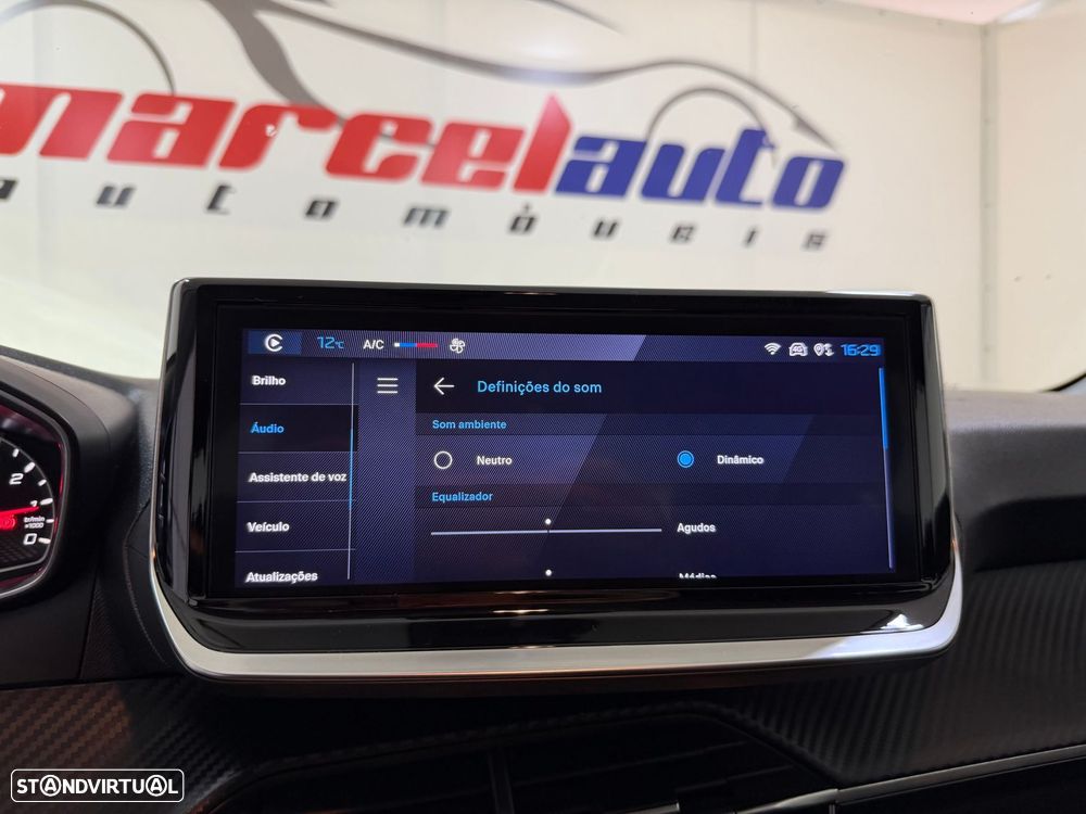 Peugeot 208 1.2 PureTech Active - 29