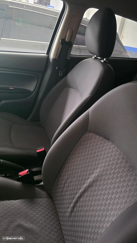 Mitsubishi Space Star 1.2 Intense - 6