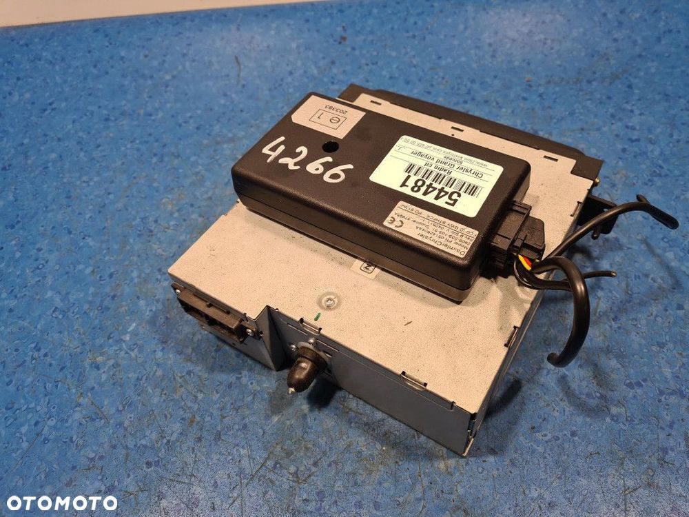 CHRYSLER GRAND VOYAGER IV RADIO CD DVD - 5