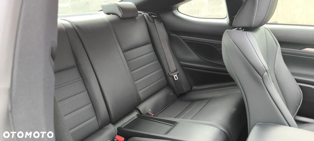 Lexus RC - 32