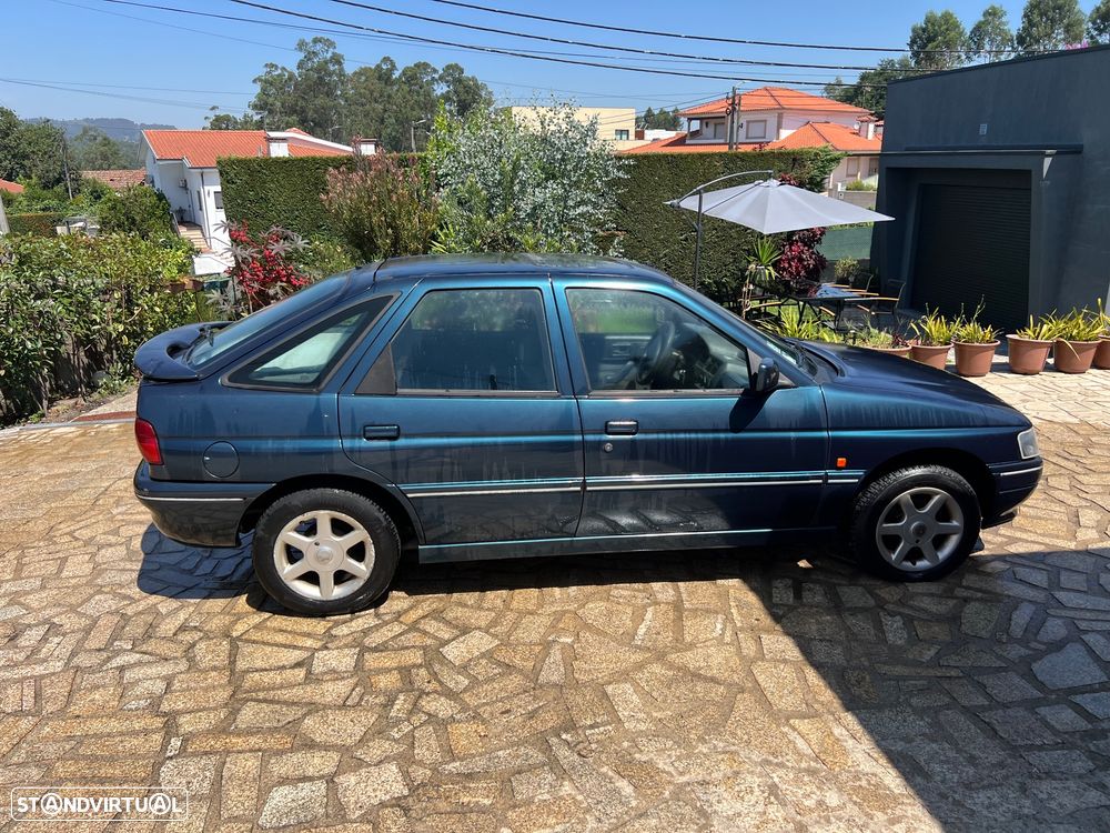 Ford Escort 1.3i Boston - 6