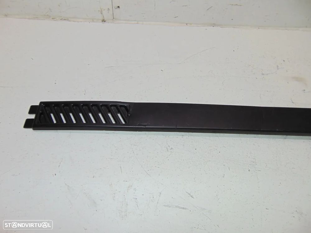 Nissan vanette friso - 3