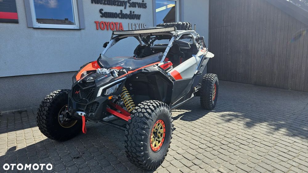 Can-Am Maverick - 2