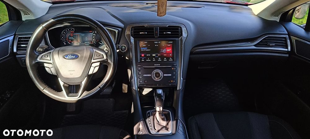 Ford Mondeo 1.5 EcoBoost Titanium - 19