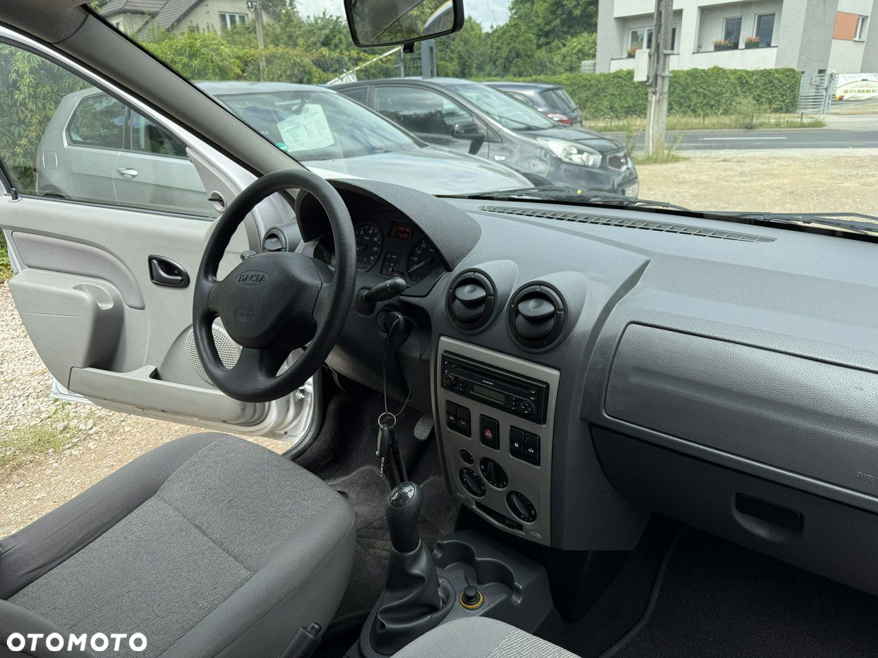 Dacia Logan - 24