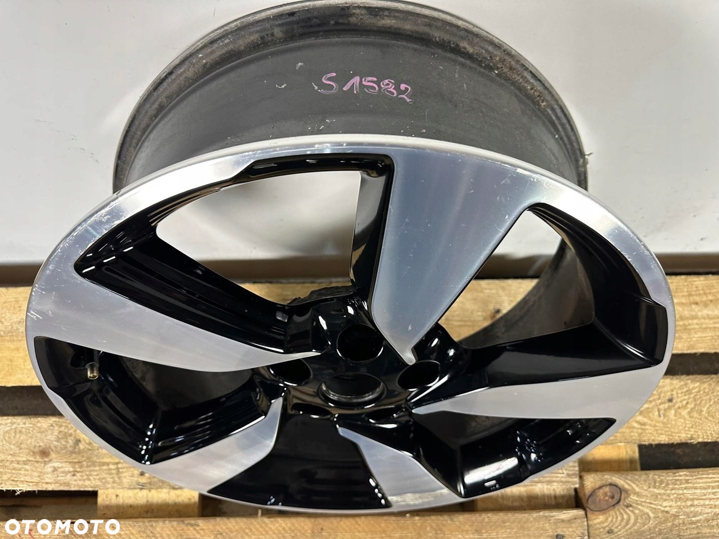 FELGA ALUMINIOWA NISSAN QASHQAI II 2 X-TRAIL 18" 7.0 N64801 CALA LADNA - 5