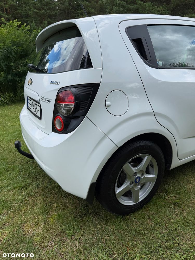 Chevrolet Aveo 1.2 LT - 15