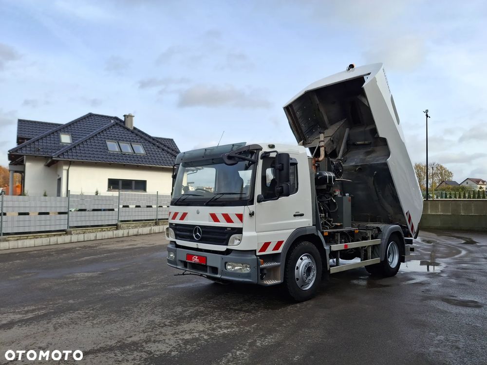 Mercedes-Benz Atego 1524 Zamiatarka BUCHER CityFant 60 2 Silniki Tylna Oś Na Poduszkach Zamiatarka Uliczna Sprzątanie Zamiatanie - 12