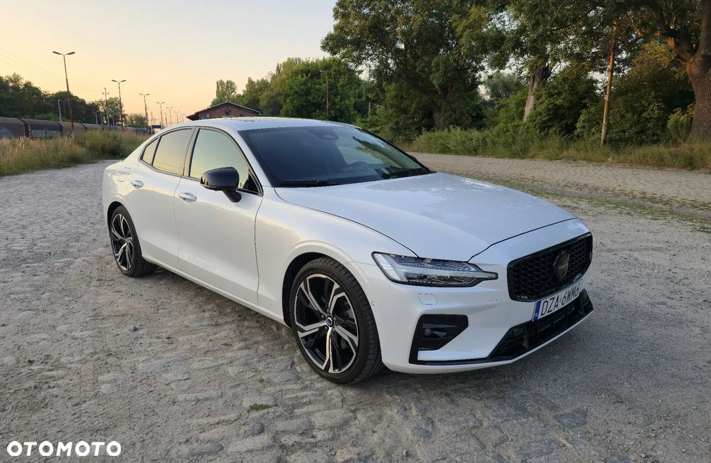 Volvo S60 B5 B AWD R-Design - 8