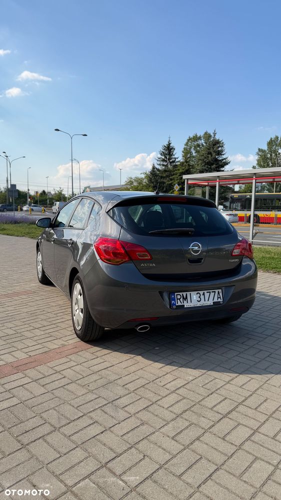 Opel Astra 1.4 T Cosmo - 2