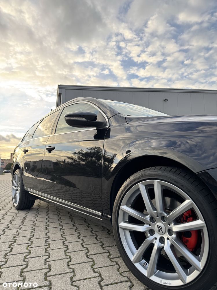 Volkswagen Passat - 8