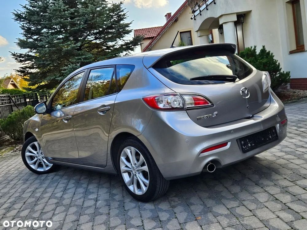 Mazda 3 - 8