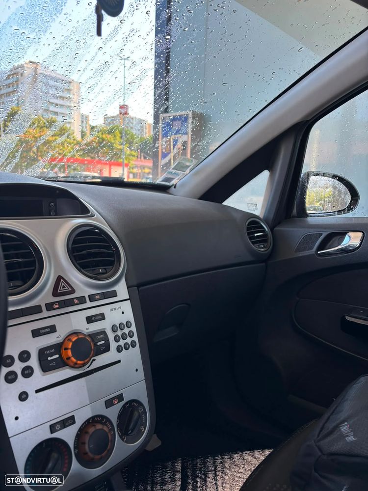 Opel Corsa 1.3 CDTI Enjoy EcoFLEX - 7