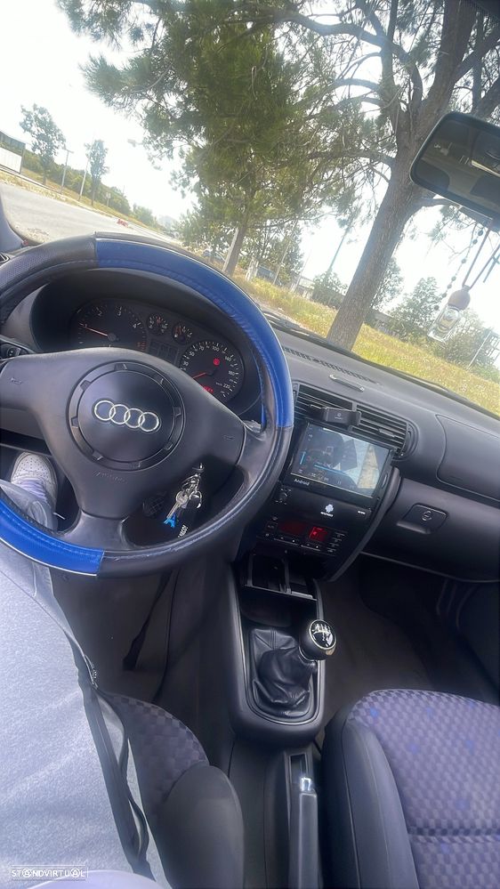 Audi A3 1.9 TDI Attraction - 5