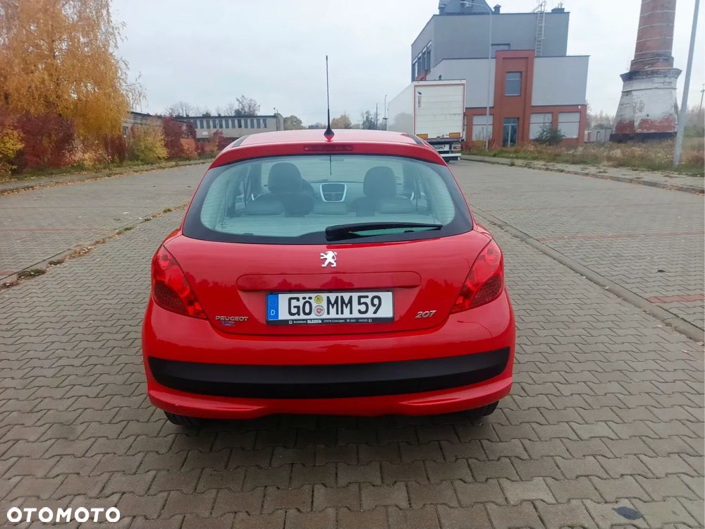 Peugeot 207 75 Urban Move - 9