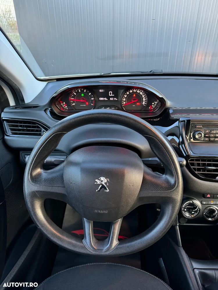 Peugeot 208 PureTech 68 Urban Move - 9