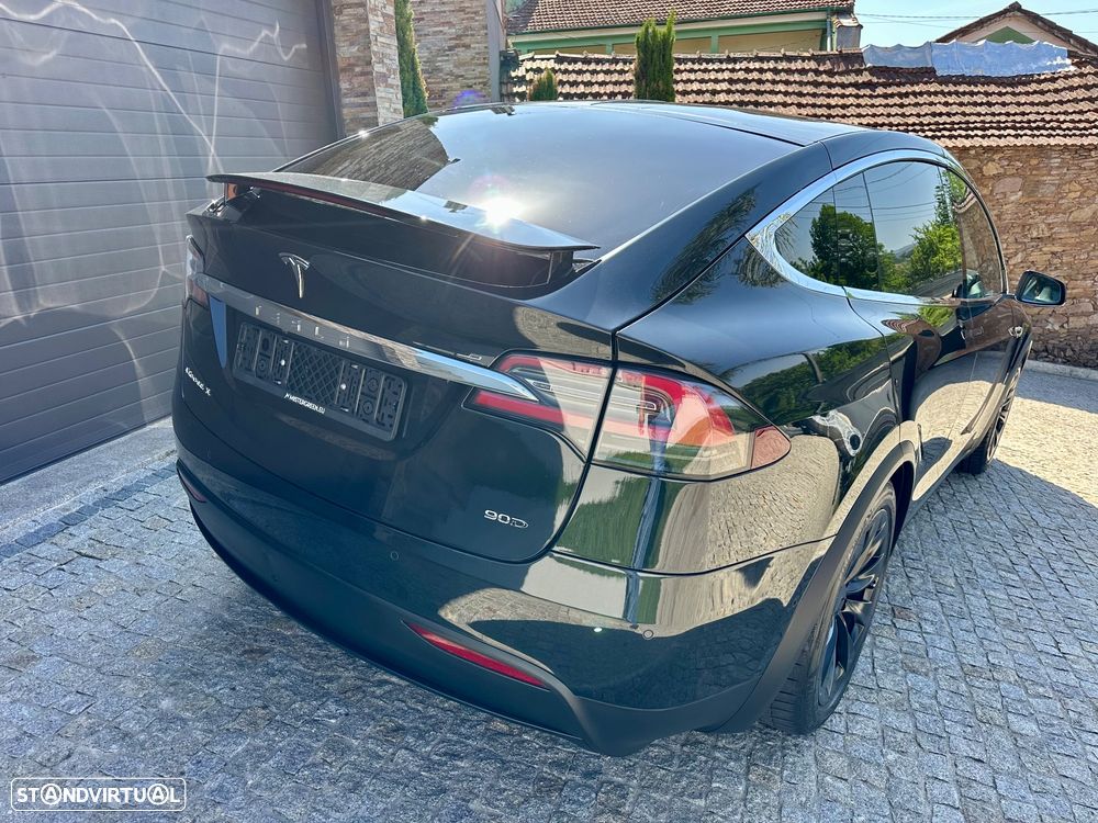 Tesla Model X P90D AWD - 5